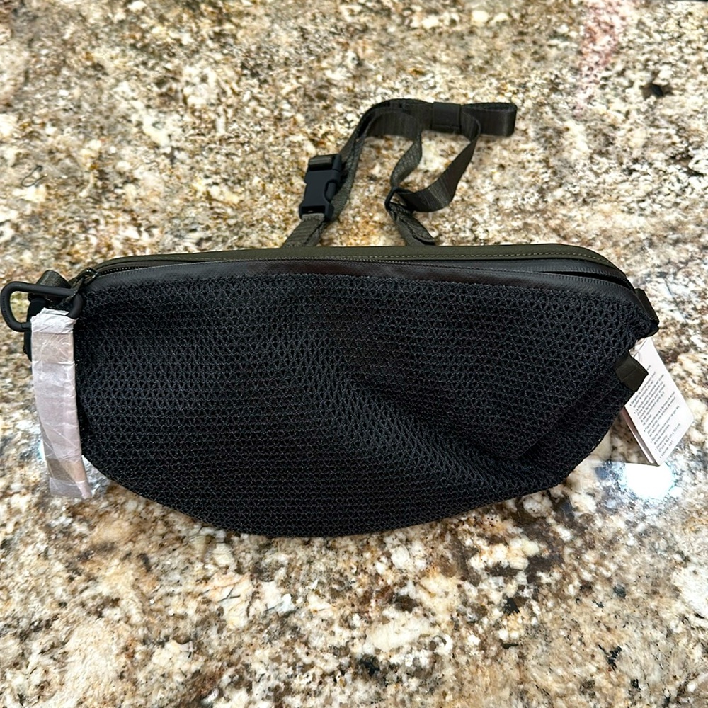 Lululemon All Hours Belt Bag